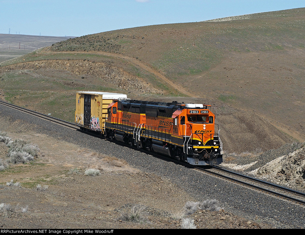 BNSF 3183